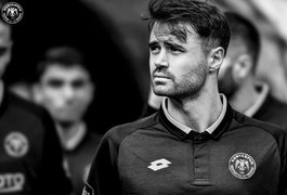 Ex-jogador da seleção turca morre em acidente de carro aos 27 anos