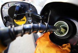 Governo faz acordo para zerar imposto sobre o diesel
