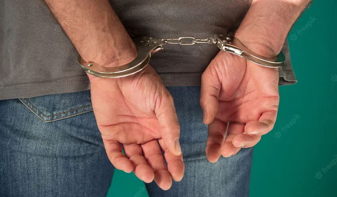 Acusado de matar homem que bebia com amigos em Penedo é preso no Agreste de AL