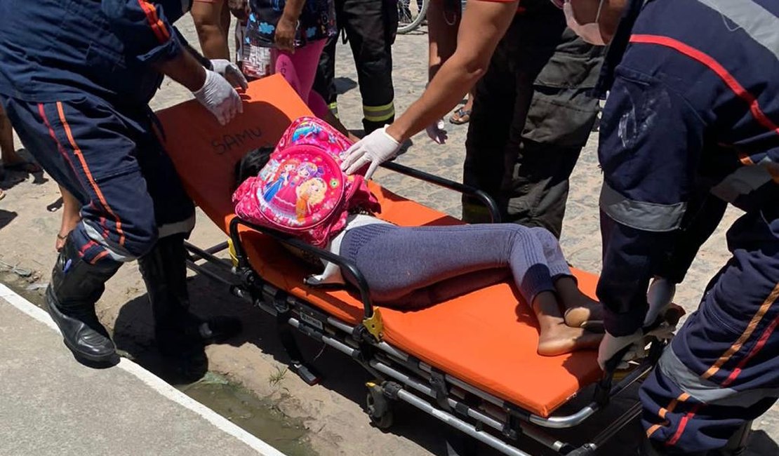 Mulher é assassinada a tiros enquanto levava criança na escola no interior de Alagoas