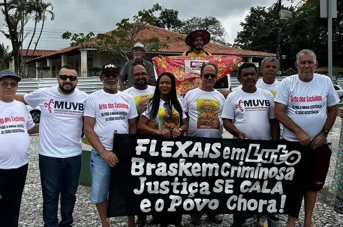 Vítimas da Braskem protestam durante encontro do G20, em Maceió