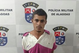 Suspeito de ameaçar populares é detido com armas e facão, em Boca da Mata