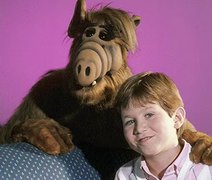 Ex-astro mirim de 'Alf, O ETeimoso' é encontrado morto ao lado de seu cachorro