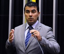 Deputado Luiz Miranda ameaça revelar 'surpresa mágica' contra Bolsonaro no caso Covaxin