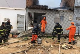 Vizinhos arrombam residência e resgatam vítimas de incêndio