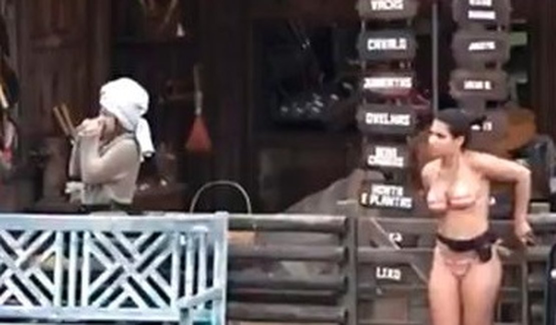 A Fazenda: Helicóptero faz voo baixo com suposta mensagem e dá susto em Raissa e MC Mirella