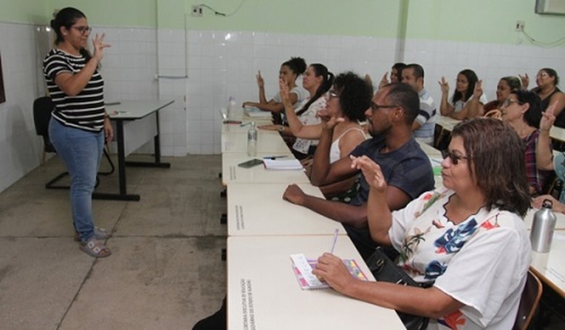 Secretaria de Educação realiza processo seletivo para Educação Especial