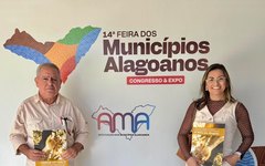 primeira-dama e secretária municipal de Assistência Social de Jaramataia, Cristiane Moreira,