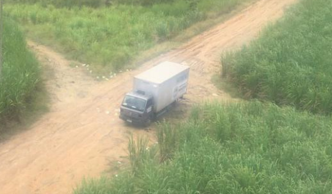 Caminhão da Secretaria de Saúde de Maceió furtado no domingo é localizado em estrada vicinal