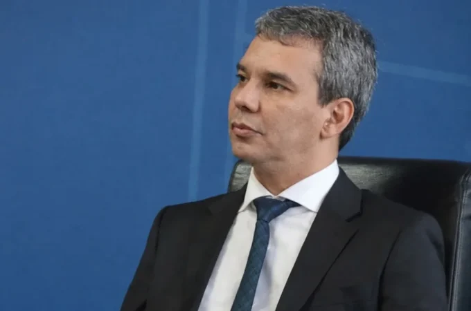 Lula confirma Wellington César Lima e Silva para o Ministério da Justiça
