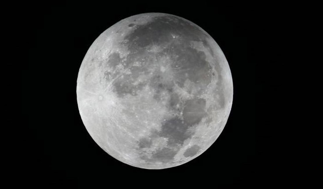 Eclipse da Lua pode ser visto na noite desta sexta-feira em todo o Brasil