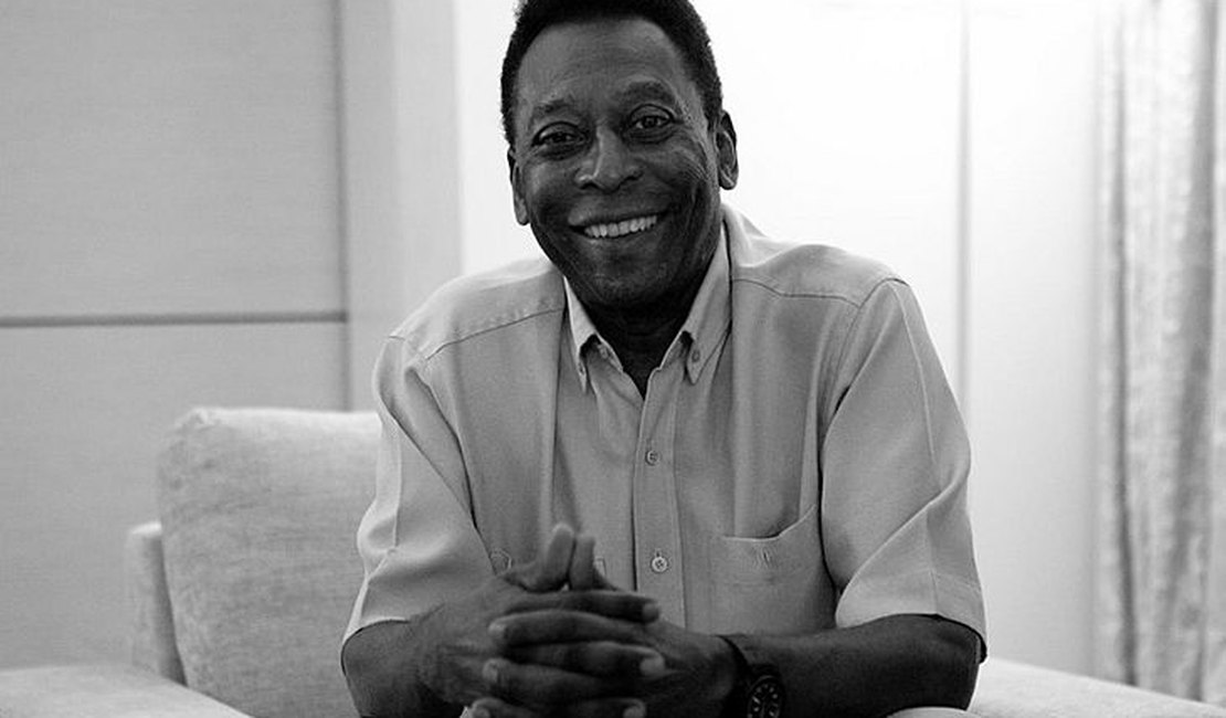 Revista americana elege Pelé como o melhor jogador da história