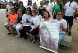 Familiares de Giovanna Tenório fazem protesto e pedem novo juri