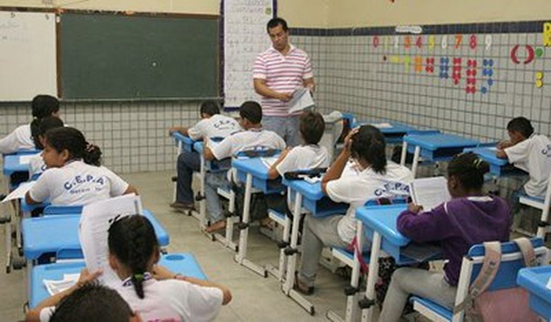 Secretaria de Educação convoca mais 430 monitores para escolas da capital e interior