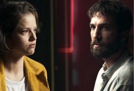 Em 'A dona do pedaço', Rael chantageia Josiane: 'A metade ou a cadeia'