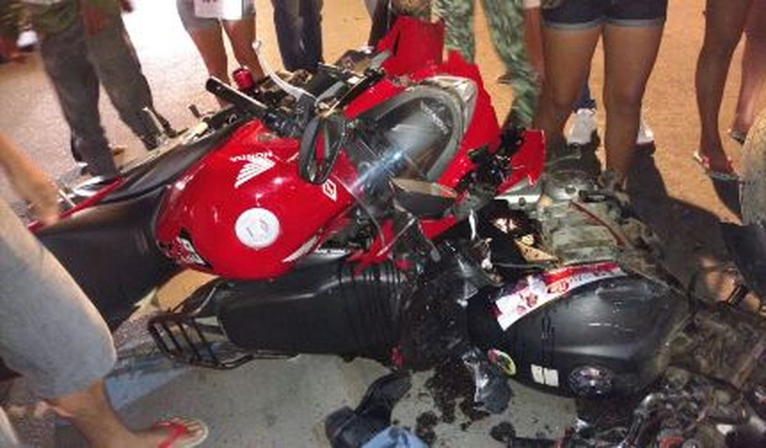 Colisão entre motocicletas deixa funcionário da UE ferido no Agreste