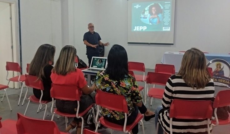 Prefeitura de Penedo e Sebrae levam educação financeira e empreendedorismo para sala de aula