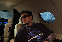 Felipe Amorim compra jatinho e mostra aeronave nas redes sociais