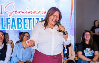 Secretária de Educação fala sobre abertura de concurso na área em Arapiraca