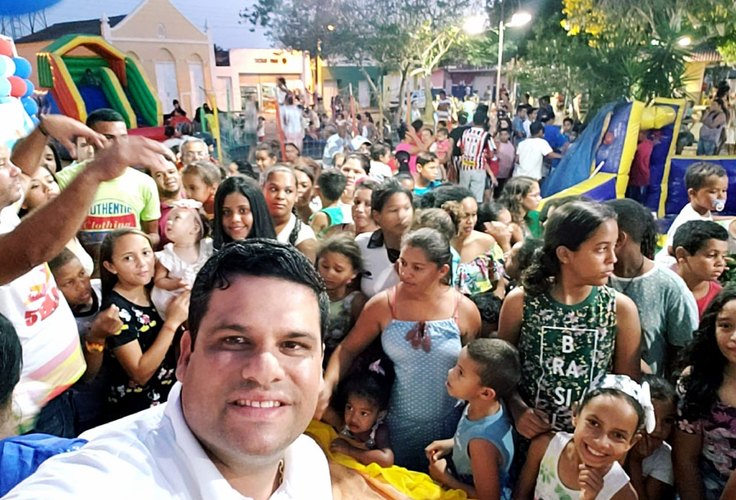 Crianças da Vila São José vivem dia especial idealizado pelo vereador Thiago ML