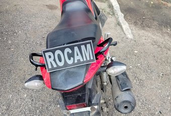 ROCAM recupera motocicleta com registro de roubo durante patrulhamento em Arapiraca