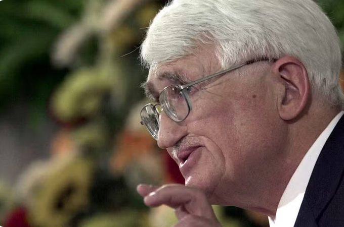 Morre o filósofo e sociólogo alemão Jürgen Habermas, aos 96 anos