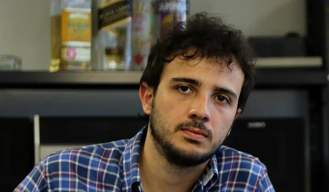 VÍDEO: Pré-candidato à Presidência, Renan Santos diz que Flávio Bolsonaro 'tem de morrer'