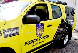 Polícia encontra cocaína e sementes de maconha em porta de veículo e prende suspeito