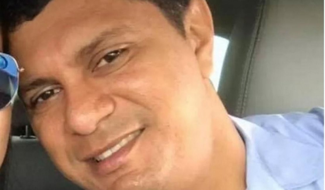 Sargento que levou cocaína em voo da comitiva de Bolsonaro pode pegar 15 anos de prisão na Espanha