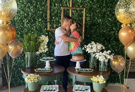 Rebeca Abravanel surpreende Pato com festa de aniversário surpresa: “Muito orgulho”