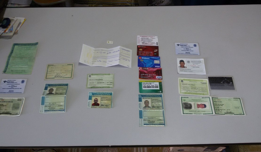 PC prende dupla suspeita de integrar grupo criminoso que age no Agreste e Sertão