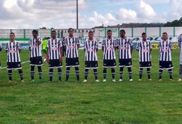 Maurílio Silva relaciona 18 jogadores para partida contra a Ferroviária-SP