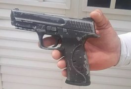 Assaltante é baleado na perna pela polícia após roubar celulares de mulheres, em Maceió