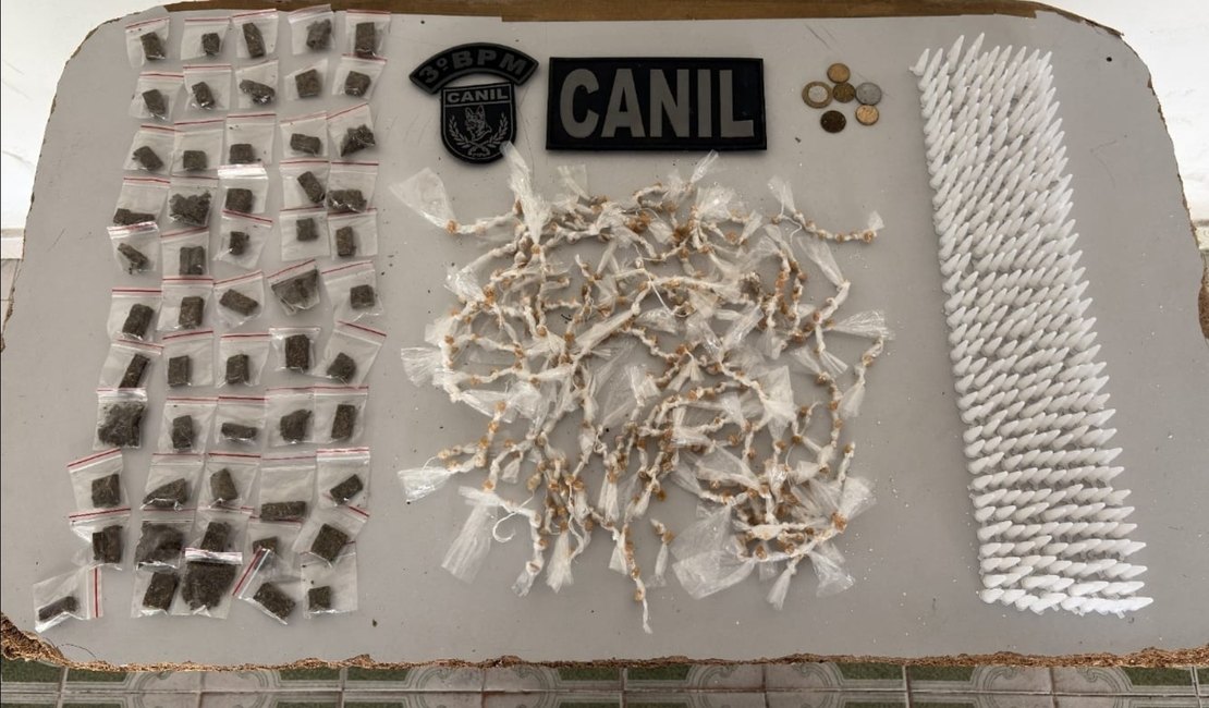 Canil da PM apreende grande quantidade de drogas em área conhecida pelo tráfico no bairro Manoel Teles