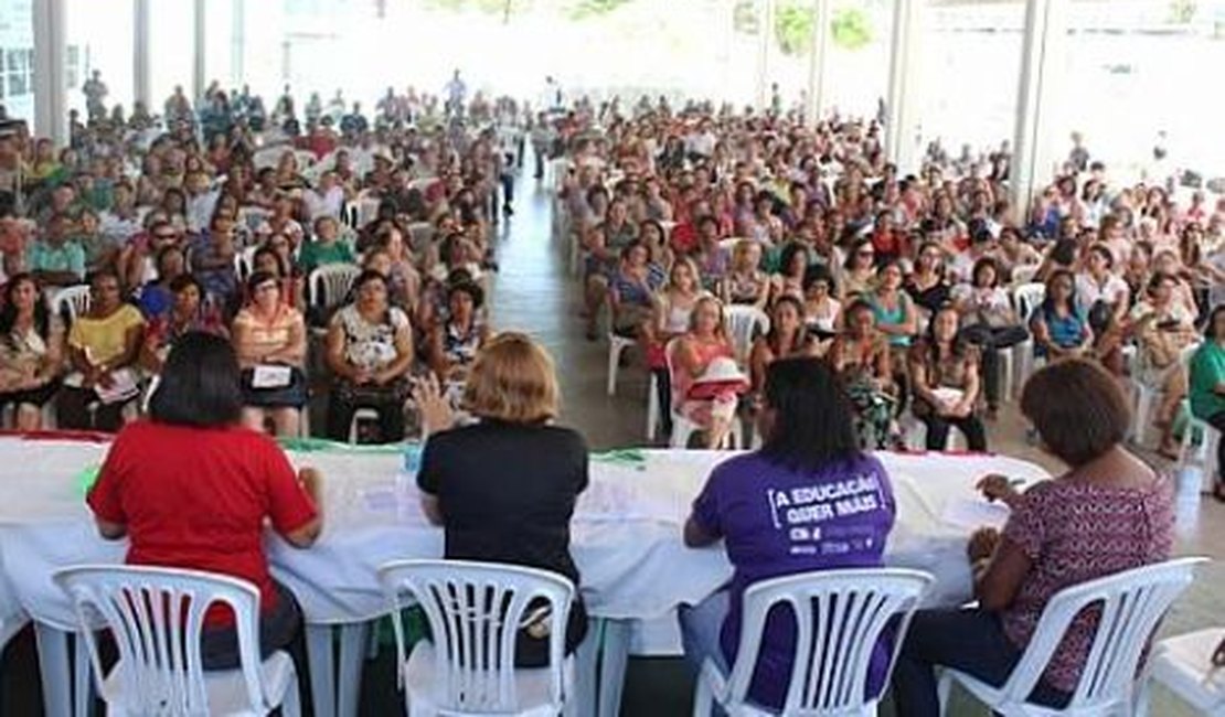 Servidores da Educação não são atendidos e ameaçam greve em Alagoas