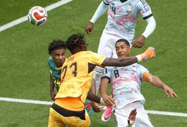 Bélgica vira sobre Senegal no fim da prorrogação e vai às oitavas da Copa