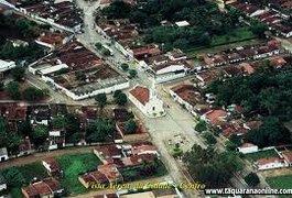 Menina de 10 anos leva tiro na sala de casa em Taquarana