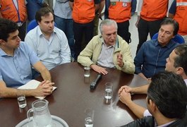 Governador pede a Temer MP para executar programa de contenção contra enchentes