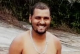 Acidente fatal em Novo Lino: motociclista é atingido por carro e morre ao ficar preso embaixo de carreta em seguida