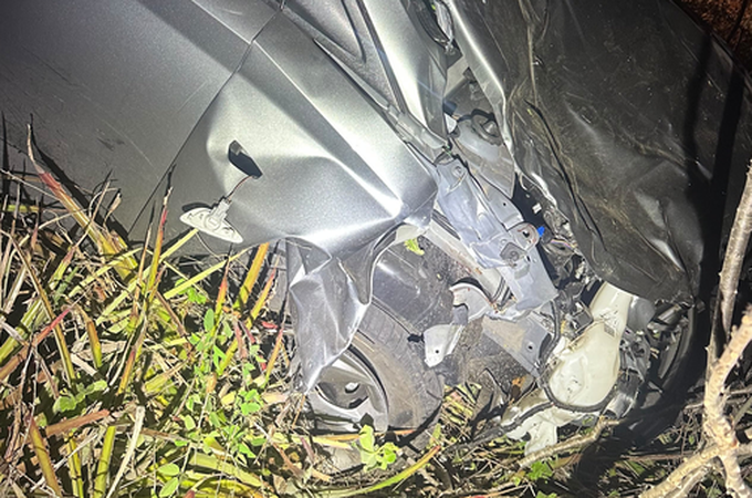 Dois jovens morrem em batida envolvendo carro e moto em São José da Tapera