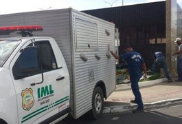 Morador de rua é assassinado a pedradas próximo à sede do Tribunal de Justiça