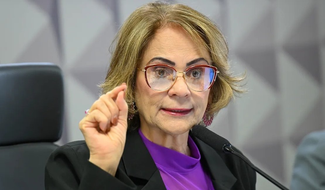 Solteira, Damares Alves anuncia que está à procura de um marido: 'Sou uma idosa linda'