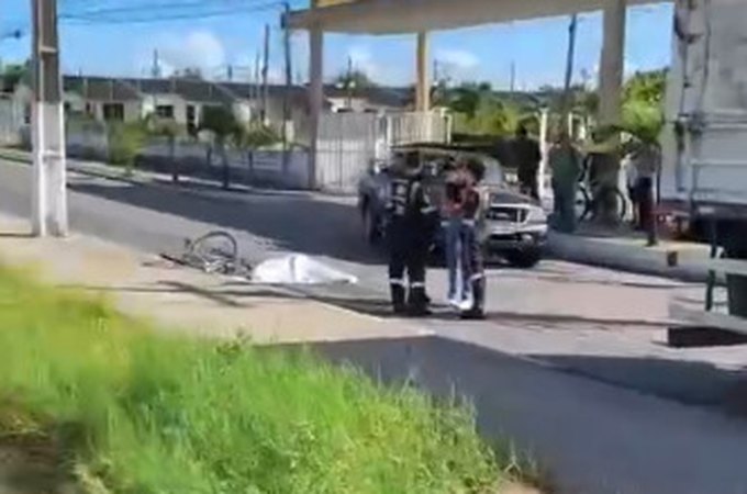 Mulher tem cabeça esmagada por carreta na parte alta de Maceió