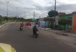 Motociclista foge de abordagem policial e é multado por direção perigosa, em Arapiraca