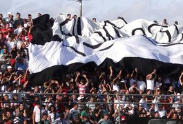 Maurílio Silva relaciona 22 jogadores para partida contra o CRB