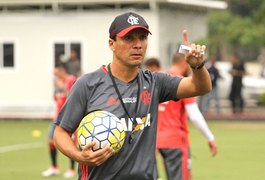 Zé não descarta Guerrero e Damião juntos e liga alerta sobre tropeços