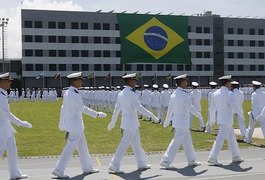 Marinha divulga edital de concurso público com 1.680 vagas