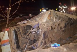 Acidente de ônibus deixa arapiraquenses mortos e feridos em rodovia de Minas Gerais