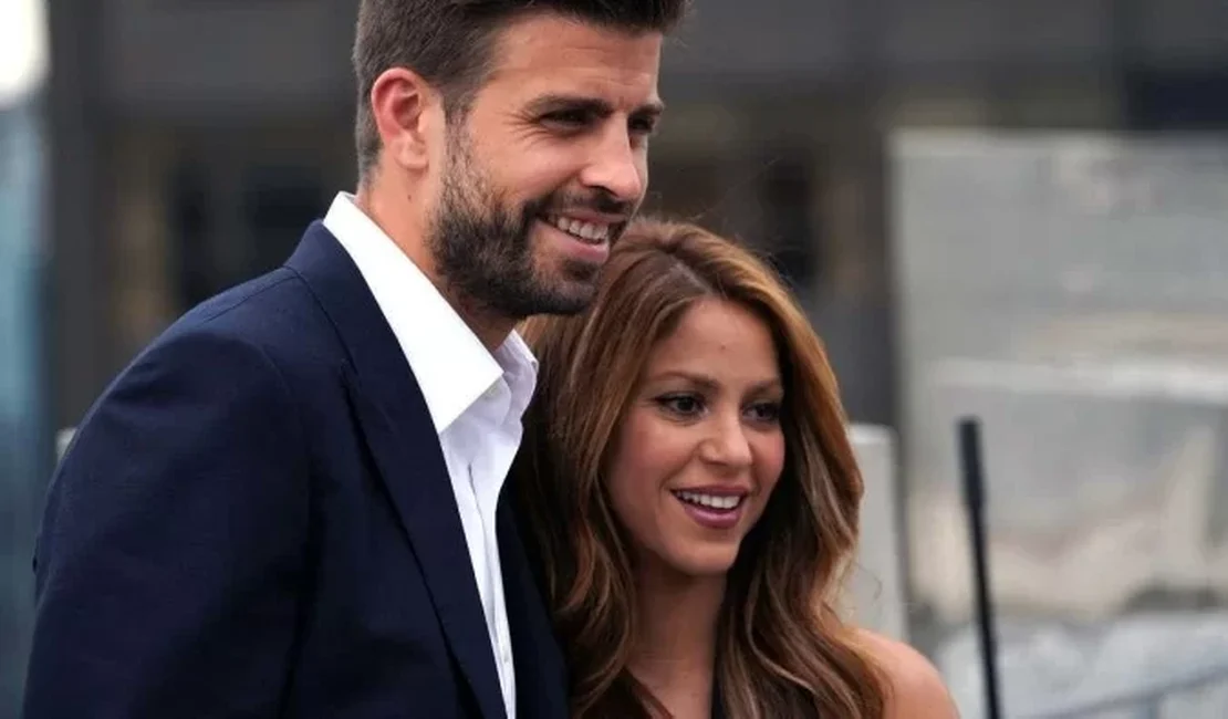 VÍDEO: Torcida não perdoa traição de Piqué e grita nome de Shakira durante partida