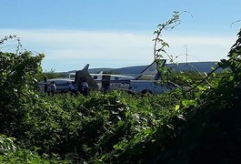 Avião com doses da vacina da Covid-19 bate em jumento que estava em pista de aeródromo